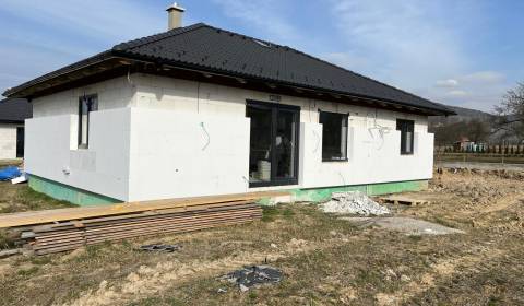 Eladó Családi ház, Családi ház, Vyšná Šebastová, Prešov, Szlovákia