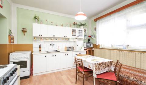 Eladó Családi ház, Családi ház, Ilava, Szlovákia