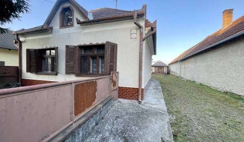 Eladó Családi ház, Családi ház, Hlavná, Dunajská Streda, Szlovákia
