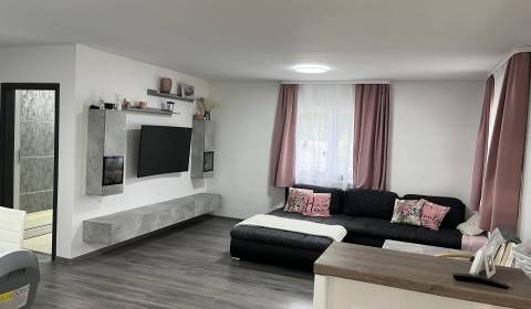 Eladó Családi ház, Családi ház, neuvedená, Dunajská Streda, Szlovákia