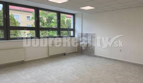 Kiadó Üzlethelység, Üzlethelység, Družstevná, Rimavská Sobota, Szlovák