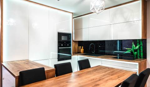 Modern családi ház Plavnicán, azonnal költözhető állapotban