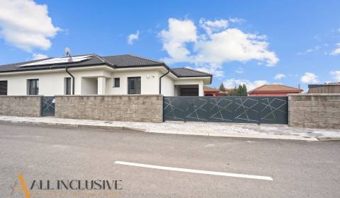 Eladó Családi ház, Családi ház, Dunajská Streda, Szlovákia