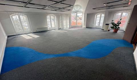 Kiadó Irodahelység, Irodahelység, Námestie sv. Egídia , Poprad, Szlová