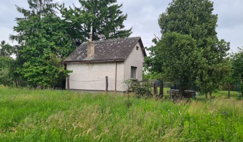 Eladó Nyaraló, Nyaraló, Komárno, Szlovákia