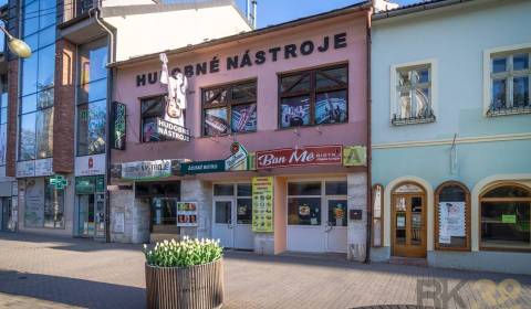 Eladó Épület, Épület, Námestie sv. Egídia , Poprad, Szlovákia