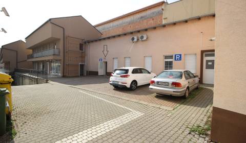 Eladó Családi ház, Családi ház, Mierové nám., Senec, Szlovákia