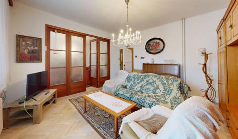 Eladó Családi ház, Családi ház, Chalupkova 6, Piešťany, Szlovákia