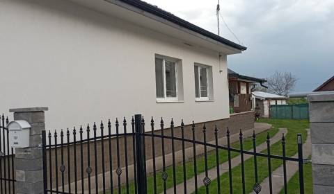Eladó Családi ház, Családi ház, Sobrance, Szlovákia