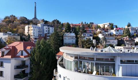 Eladó 4 szobás lakás, 4 szobás lakás, Boženy Němcovej, Bratislava - St