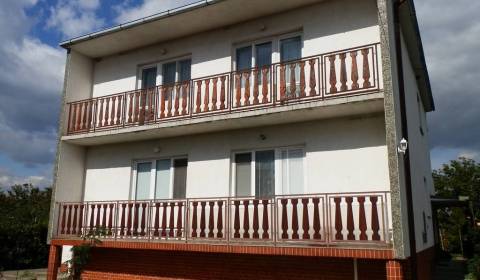 Eladó Családi ház, Családi ház, neuvedená, Dunajská Streda, Szlovákia