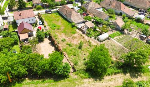 Eladó Építési telek, Építési telek, Nové Zámky, Szlovákia