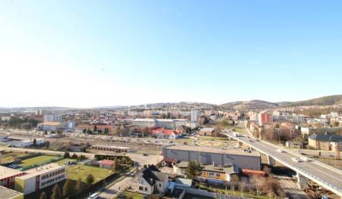 Kiadó Üzlethelység, Üzlethelység, Štefánikova, Humenné, Szlovákia