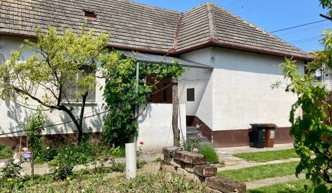 Eladó Családi ház, Családi ház, Komárno, Szlovákia