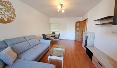 Kiadó 3 szobás lakás, 3 szobás lakás, Ludvika Svobodu, Poprad, Szlovák