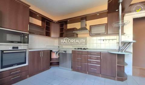 Eladó Családi ház, Nové Zámky, Szlovákia