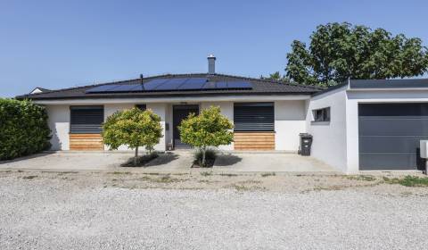 Eladó Családi ház, Családi ház, Orechová, Senec, Szlovákia