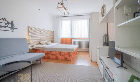 Eladó 2 szobás lakás, 2 szobás lakás, Poprad, Szlovákia