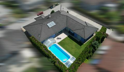 Eladó Családi ház, Családi ház, Krížna, Senec, Szlovákia
