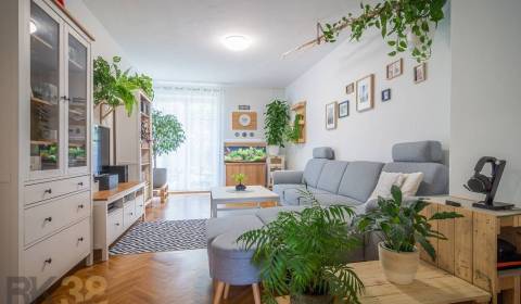 Eladó 3 szobás lakás, 3 szobás lakás, Okružná, Poprad, Szlovákia