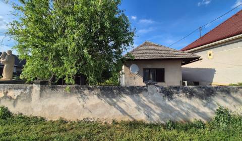 Eladó Családi ház, Családi ház, Partizánska, Nové Mesto nad Váhom, Szl