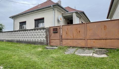 Eladó Családi ház, Családi ház, neuvedená, Dunajská Streda, Szlovákia