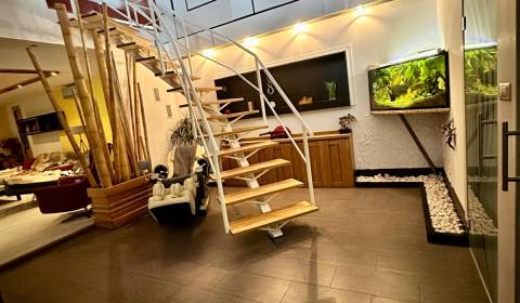 Eladó Családi ház, Családi ház, Komárno, Szlovákia