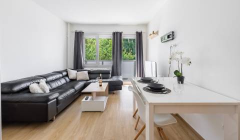 Kiadó 2 szobás lakás, 2 szobás lakás, Vlčie Hrdlo, Bratislava - Ružino