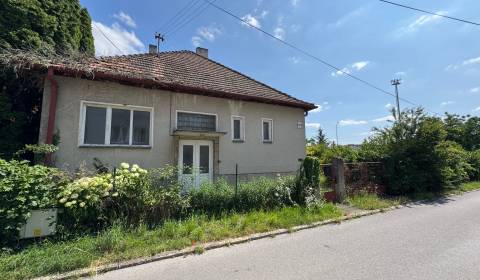 Eladó Családi ház, Családi ház, Ružová, Trenčín, Szlovákia