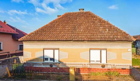 Eladó Családi ház, Családi ház, Dunajská Streda, Szlovákia