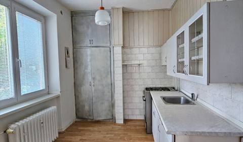 Eladó 2 szobás lakás, 2 szobás lakás, Zvolen, Szlovákia
