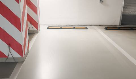 Eladó Garázsok, Garázsok, Napervilská, Nitra, Szlovákia