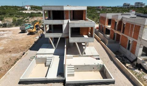HORVÁTORSZÁG - Apartmanok csendes környéken (S1) - VODICE, ŠIBENIK
