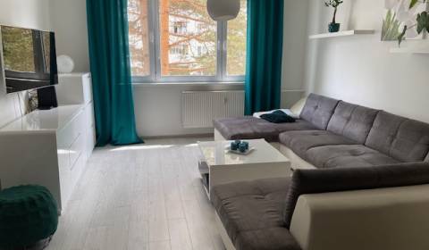 Eladó 3 szobás lakás, 3 szobás lakás, Lanškrounská, Kežmarok, Szlováki