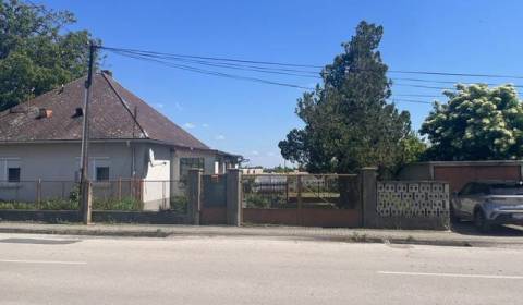 Eladó Családi ház, Családi ház, Dunajská Streda, Szlovákia