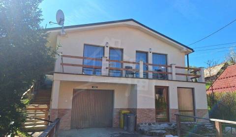Eladó Családi ház, Családi ház, Liptovský Mikuláš, Szlovákia