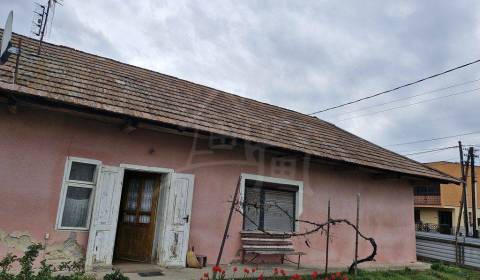 Eladó Családi ház, Családi ház, Levice, Szlovákia