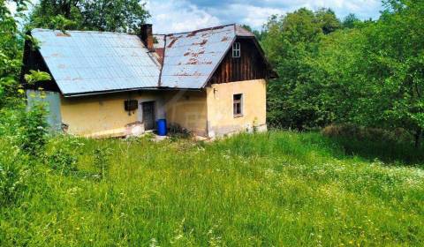 Eladó Családi ház, Családi ház, Púchov, Szlovákia