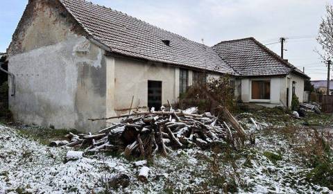 Eladó Családi ház, Családi ház, Nové Zámky, Szlovákia