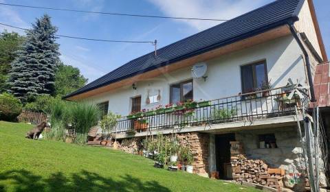 Eladó Családi ház, Családi ház, Liptovský Mikuláš, Szlovákia