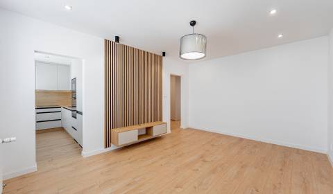 Eladó 3 szobás lakás, 3 szobás lakás, Pražská, Košice - Západ, Szlovák