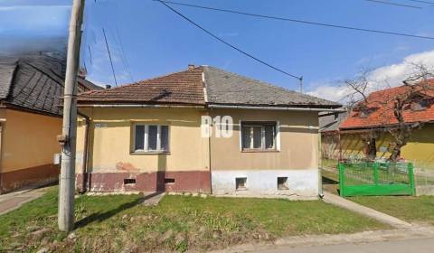 Eladó Családi ház, Családi ház, Liptovský Mikuláš, Szlovákia