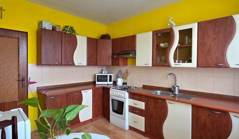 Eladó 3 szobás lakás, 3 szobás lakás, Tri Hôrky, Košice - Západ, Szlov