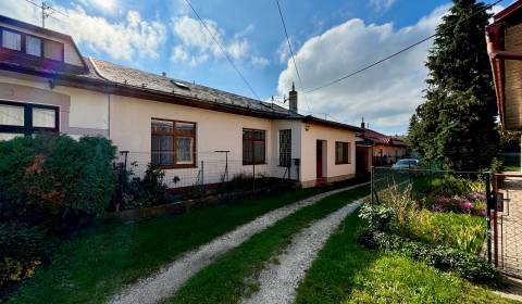 Eladó Családi ház, Családi ház, Nám. sv. Anny, Trenčín, Szlovákia
