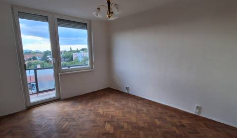 Eladó 3 szobás lakás, 3 szobás lakás, Komárno, Szlovákia