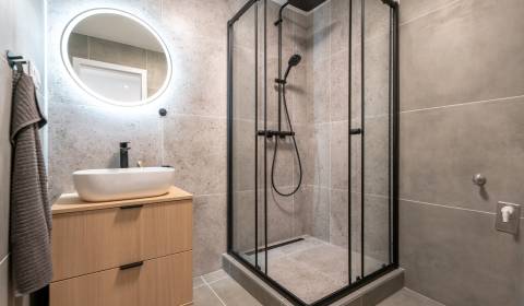 Eladó 1 szobás lakás, 1 szobás lakás, Ilava, Szlovákia