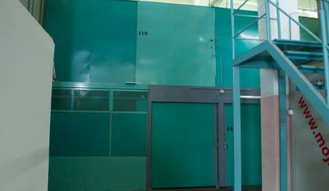 Kiadó Raktárak és ipari épületek, Raktárak és ipari épületek, Stará Va