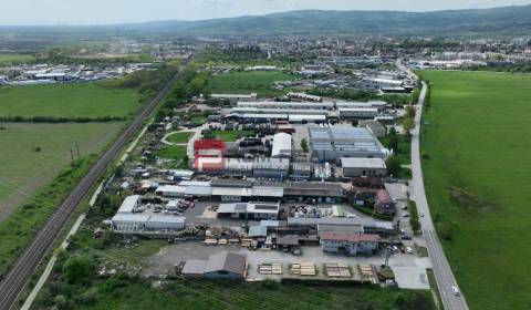 Kiadó Üzlethelység, Üzlethelység, Šenkvická cesta, Pezinok, Szlovákia