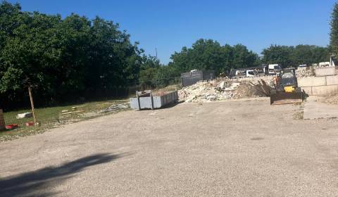 Eladó Telkek - kereskedelmi célra, Telkek - kereskedelmi célra, Poprad