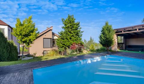 Eladó Családi ház, Családi ház, Zvončeková, Bratislava - Rača, Szlovák